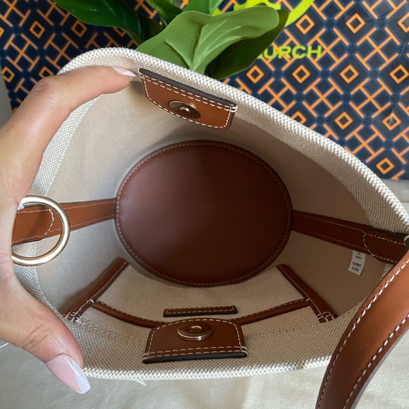 NWT blake canvas bucket crossbody shoulder bag classic cuoio brown 160762 - Picture 6 of 12